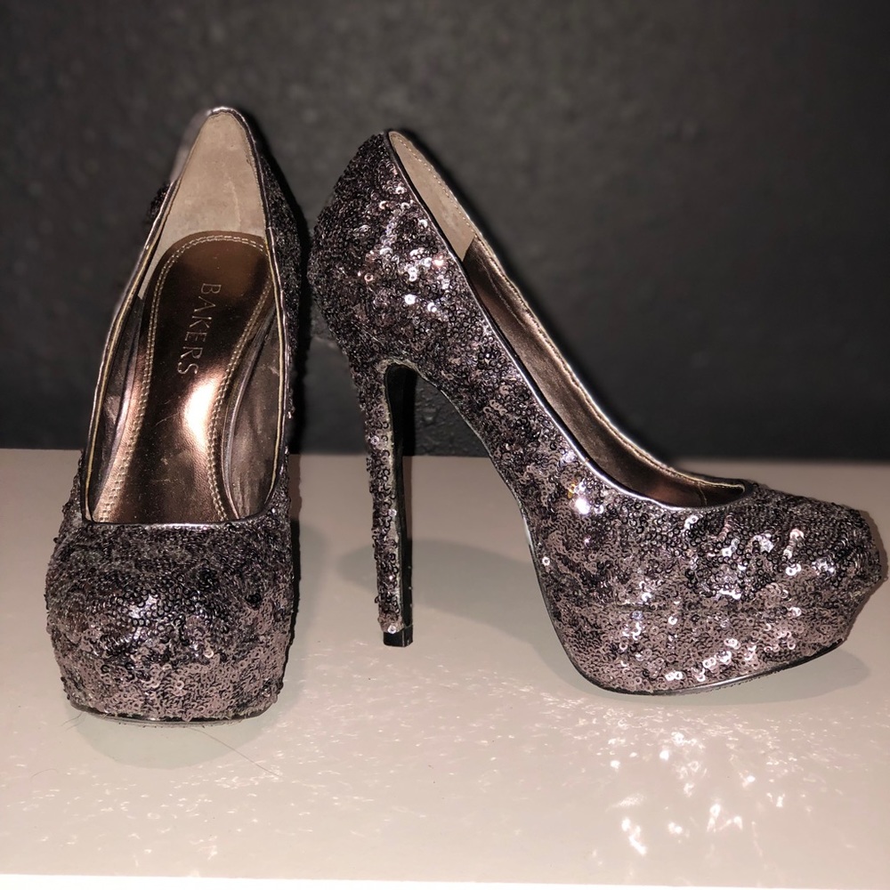Bakers sequenced pumps